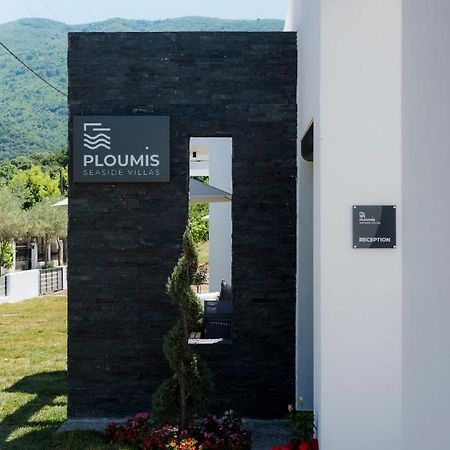Ploumis Seaside Villas スタブロス エクステリア 写真